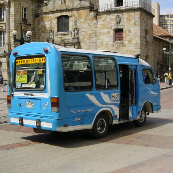 blauerMinibus